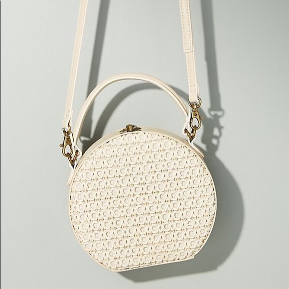 Anthropologie Handbags - Anthropologie Serena woven circle bag